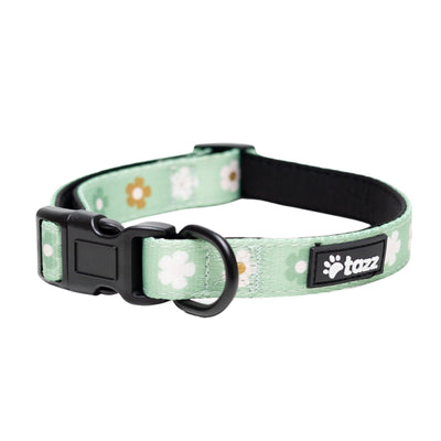 Hundhalsband i grönt med blommor på